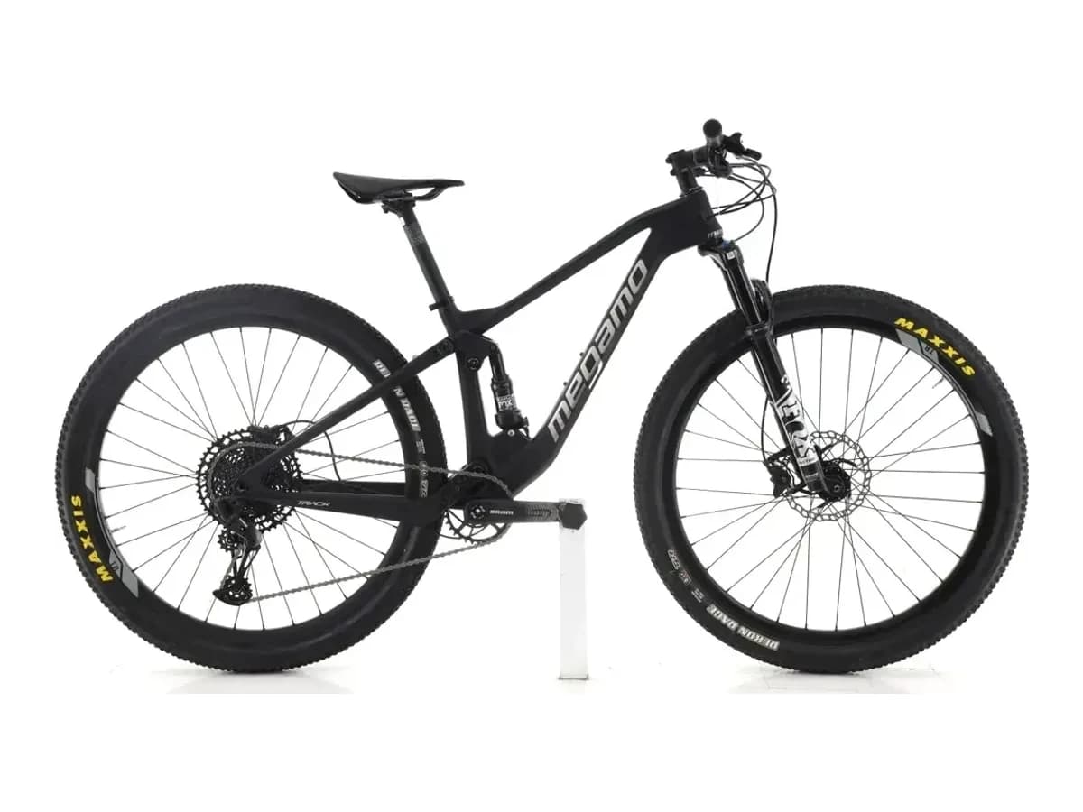 Megamo Track 2022 — 1