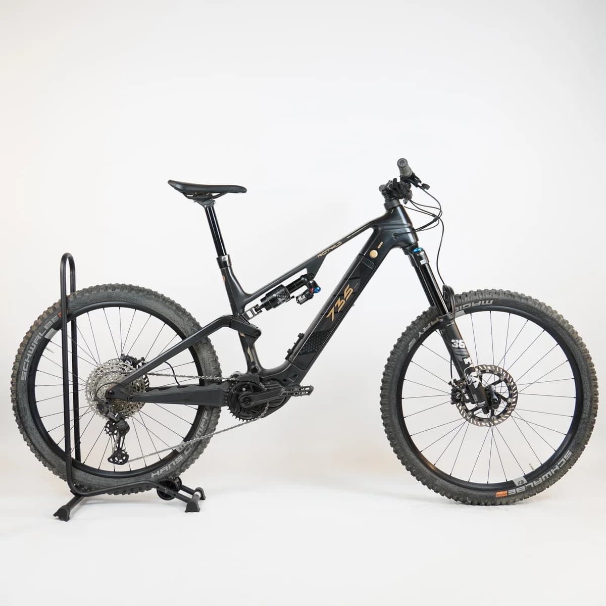 Rotwild R.E735 FS Core black metallic 2023 — 1