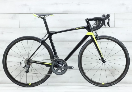 2017 Giant TCR Advanced Pro 1 Road Bike - Medium