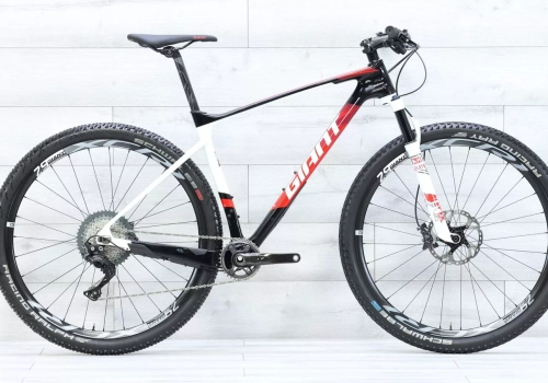 2017 Giant XTC Advanced 29 1 Mountain Bike - Large