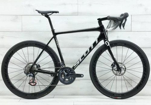 2017 Scott Addict Premium Disc Road Bike - Large